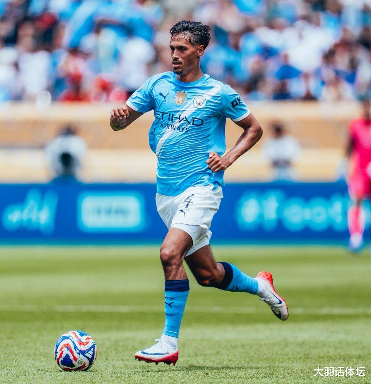 AC米兰训练开放日,加时末段临场应变引欢呼,全明星赛在即,临场指挥获称赞的简单介绍 AC米兰训练开放日,加时末段临场应变引欢呼,全明星赛在即,临场指挥获称赞的简单介绍