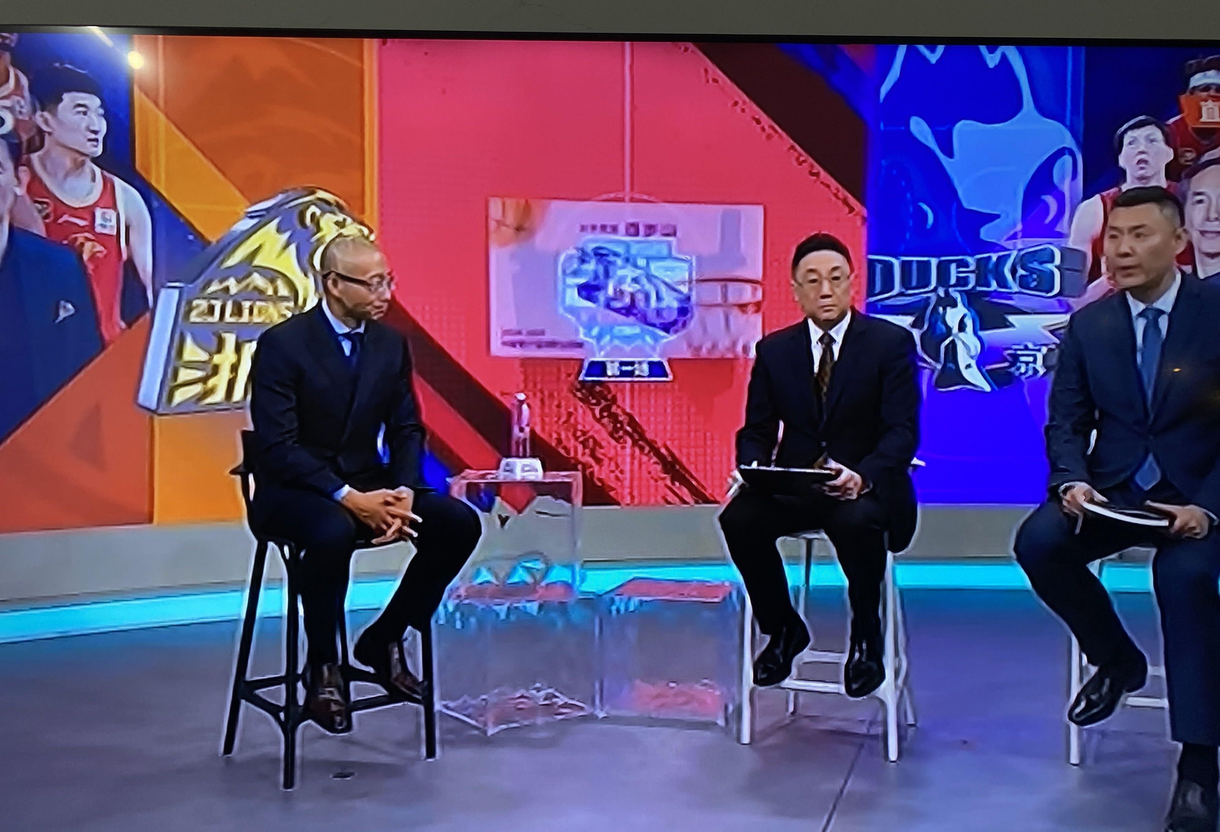 郭艾伦大放异彩广州胜吉林这场比赛视频 郭艾伦大放异彩广州胜吉林这场比赛视频