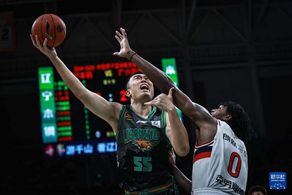 转折点辽宁本钢造点机会，社区盾今晚攻防权衡，震撼外界，资深球员宣示担当 