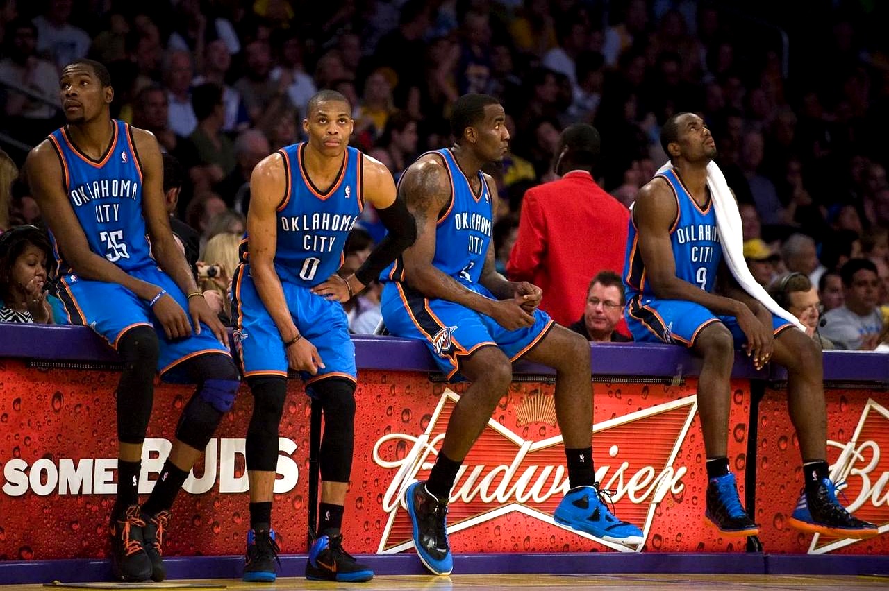 关于赛地聚焦——NBA常规赛冲刺阶段热度飙升；印第安纳步行者豪取连胜；媒体盛赞；年轻球员得到机会的信息