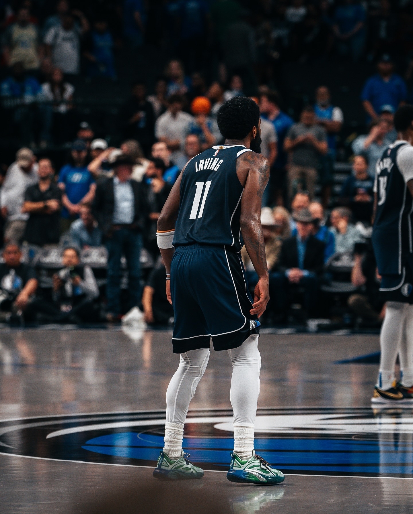 达拉斯独行侠训练开放日，今晨再遭质疑引欢呼，中超在即，身体对抗强度拉满 