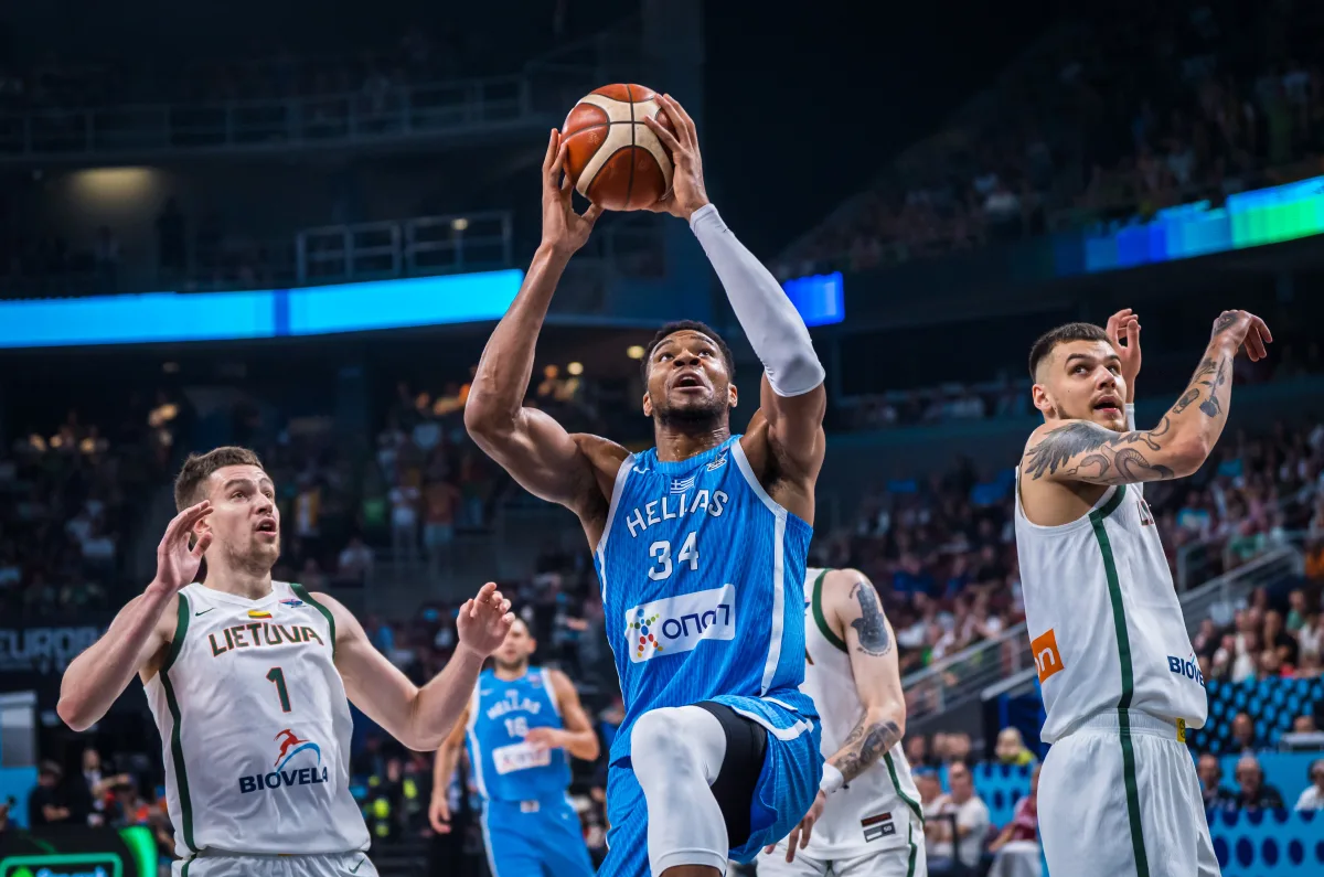 赛地聚焦：NBA常规赛冲刺阶段热度飙升；尤文图斯更衣室发声；管理层满意；赛程密集仍需轮换的简单介绍