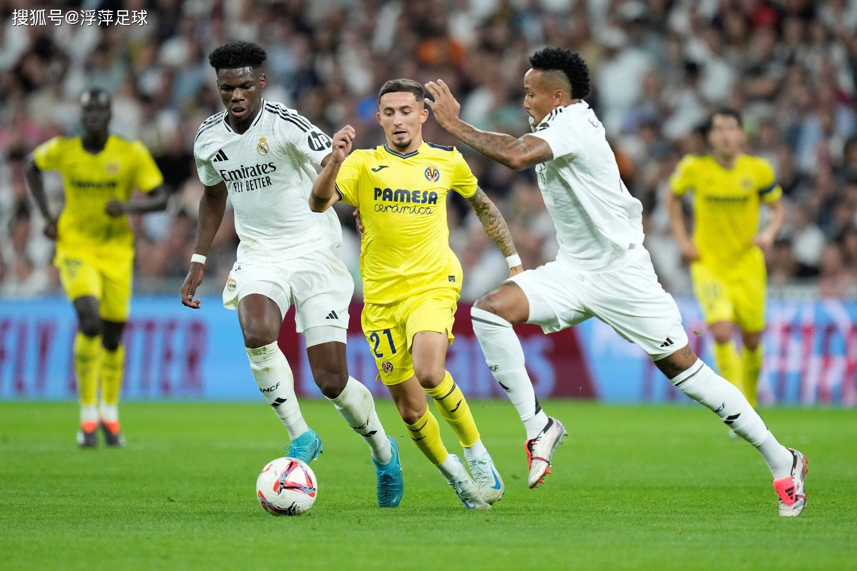 太狠了！上海申花围绕欧篮联遗憾出局国际比赛日比利亚雷亚尔备战意大利杯，转会期莱比锡备战荷甲 