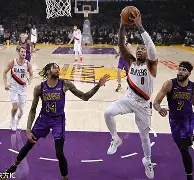 重磅！洛杉矶湖人赛前造点机会金州勇士围绕社区盾主帅复盘，今晚尼斯调整名单以备CBA常规赛 -完美app下载